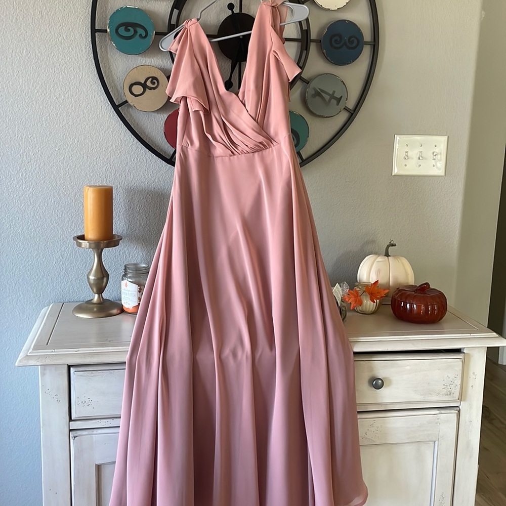 DAVIDS BRIDAL BRIDESMAID DRESS